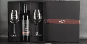 Engraved Wine Glasses and Red Wine Packages for Corporate Gifting